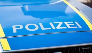 Mann attackiert 79-Jährige in ihrer eigenen Wohnung