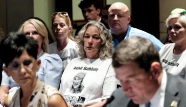 Ashli Babbitt: Trump-Regierung will Familie getöteter Kapitolstürmerin entschädigen