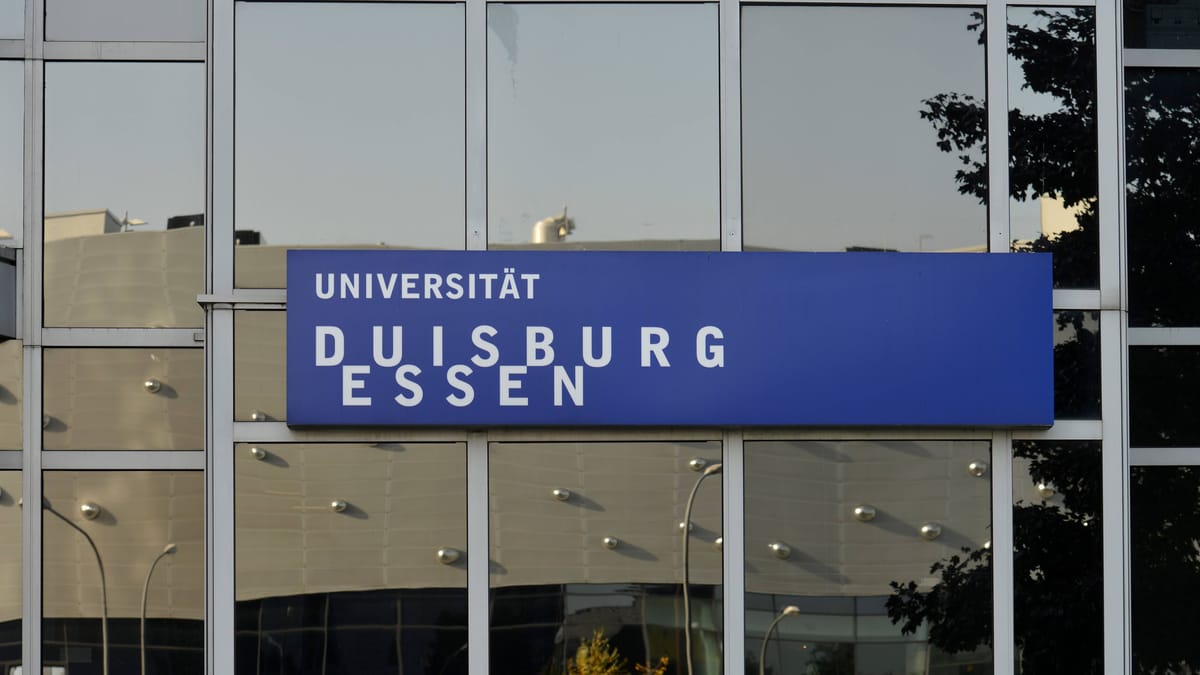 Universität Duisburg-Essen: Mitarbeiterin wegen Notenbetrug verurteilt