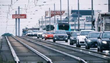 Südbrücke zwischen Düsseldorf und Neuss wegen Bombenentschärfung gesperrt