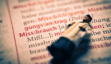 Düsseldorf: Missbrauchsvorwürfe gegen verstorbenen Pfarrer