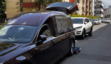 Mann tot in Wohnung – Polizei nimmt Verdächtigen fest