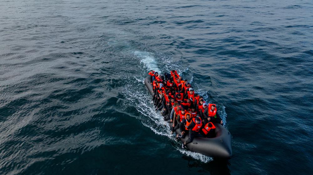 Migration: In Großbritannien ist das Thema Migration stark aufgeladen. Die Labour-Regierung möchte die Zuwanderungsregeln weiter verschärfen.