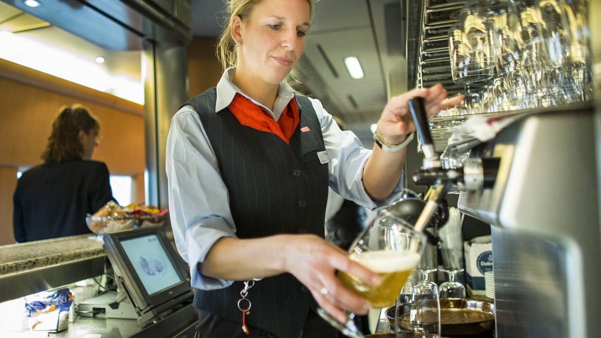 Freibier für alle im ICE nach Hamburg