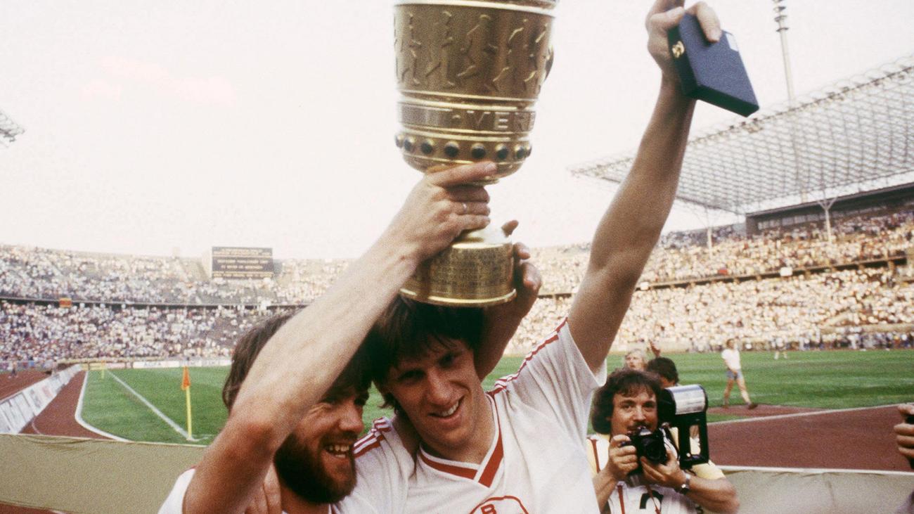 DFB-Pokalfinale 1985: Wie das erste Pokalfinale in Berlin auf einer Insel stattfand