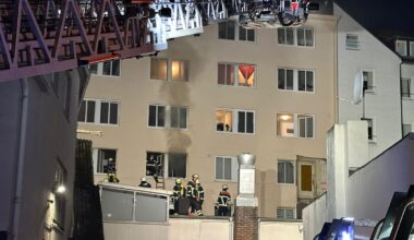 Brand über Sexshop – Feuerwehr im Einsatz