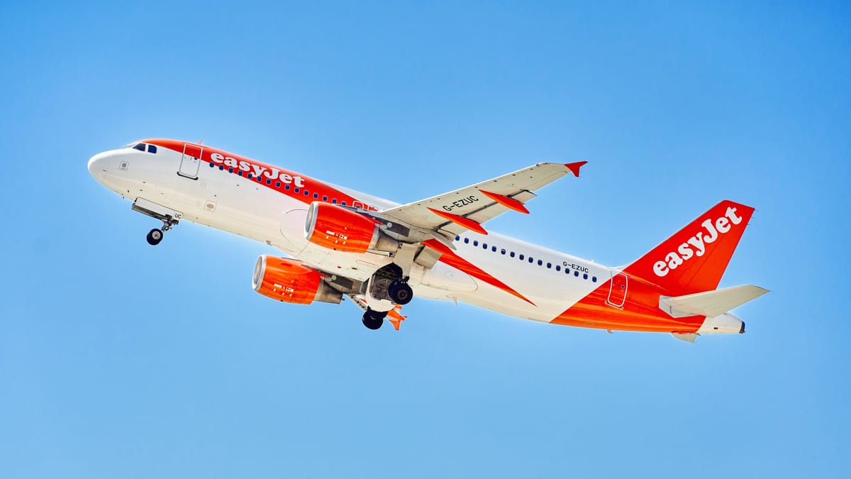Easyjet-Airbus muss wegen Notfall am Airport landen