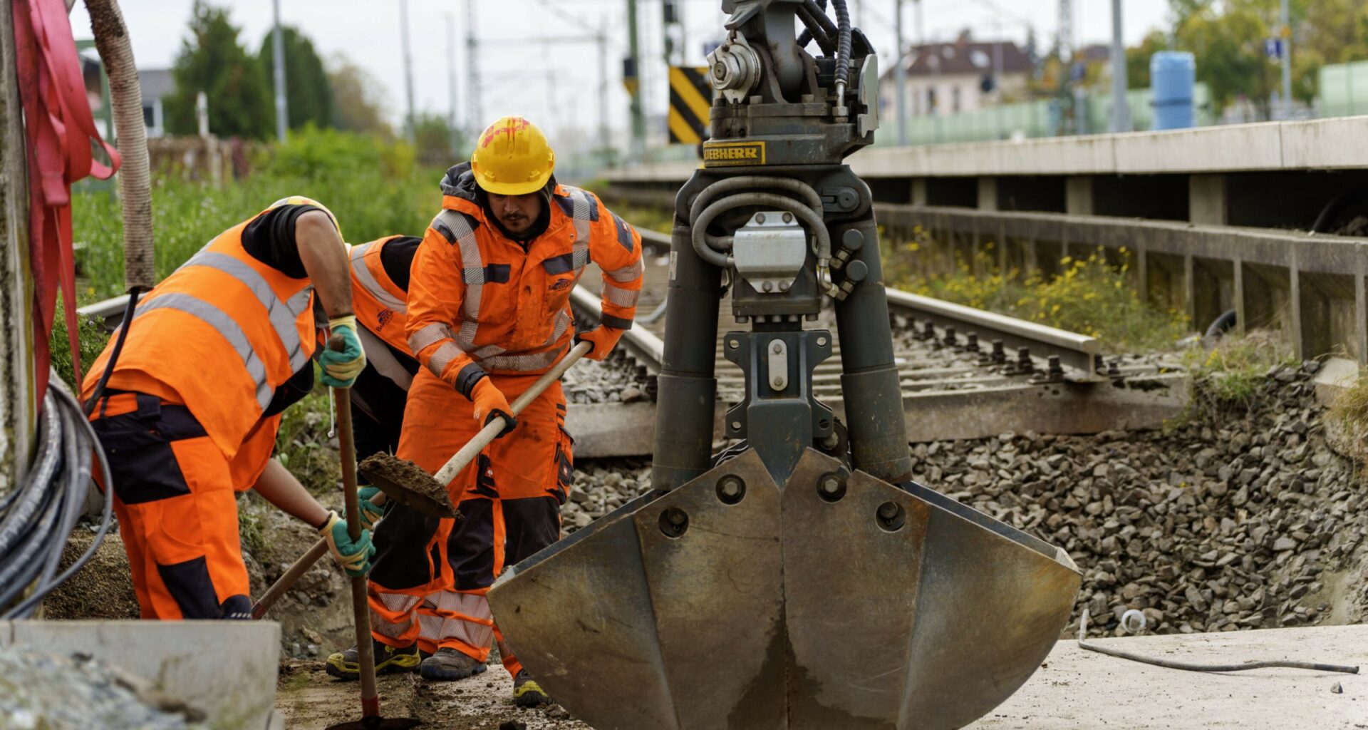 Deutsche Bahn – Sanierung der Bahnstrecke Berlin-Hamburg von Spardiktat betroffen