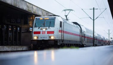 Zugverkehr komplett eingestellt – Stellwerkstörung