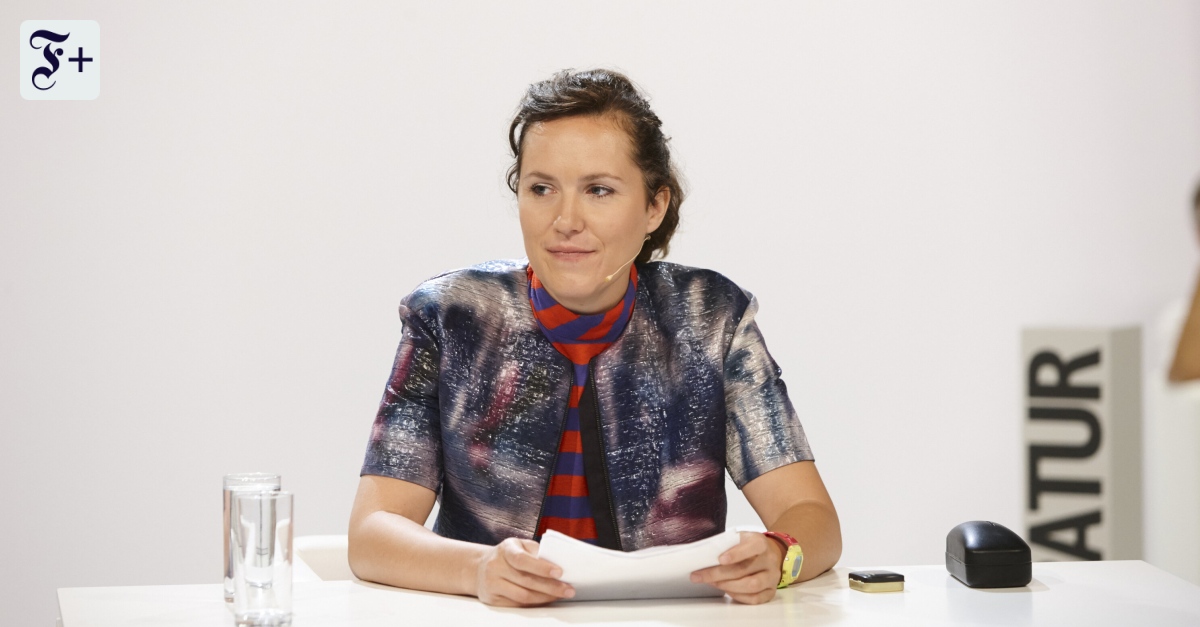 Rezension zu Barbi Markovićs „Stehlen Schimpfen Spielen“