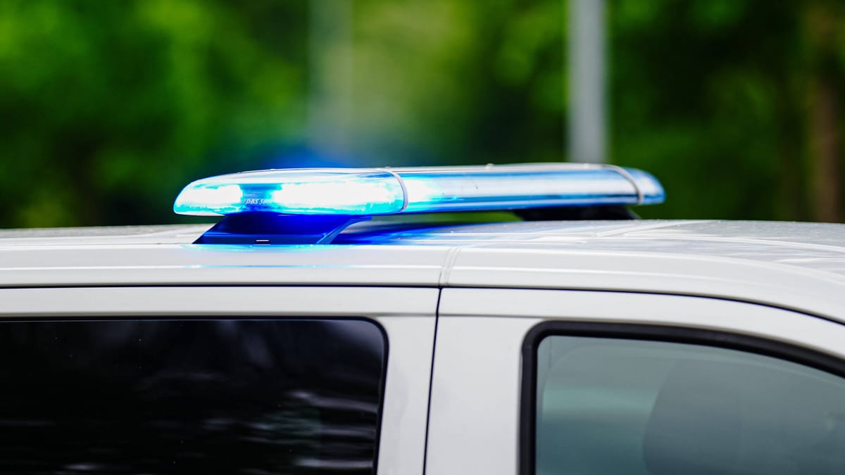 Aktivisten legen Verkehr am Osterdeich lahm