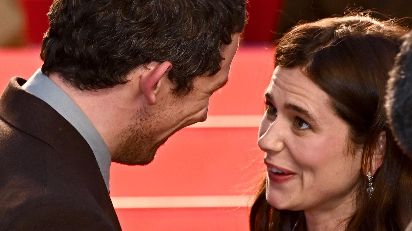 Nach verdächtigem Auftritt in Cannes: Erwischt! Serienstar ist wieder verliebt