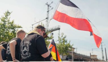 Neonazis demonstrieren in Dresden gegen den CSD