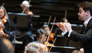 Philharmoniker aus München und Israel spielen Gedenkkonzert