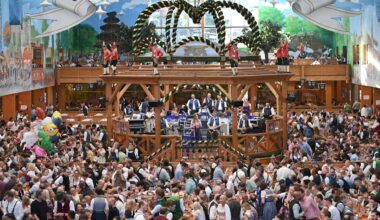 Oktoberfest: Bald 100.000 Plätze weniger für Wiesn-Touristen | Regional
