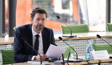 Es geht um die Impfpflicht: Drosten gesteht „größte Fehleinschätzung“ ein | Politik