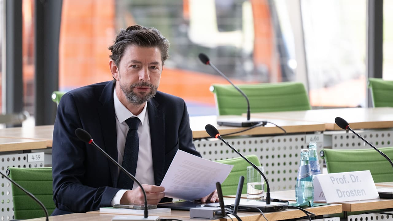Es geht um die Impfpflicht: Drosten gesteht „größte Fehleinschätzung“ ein | Politik