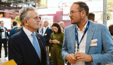Stadt Stuttgart treibt einfaches Bauen voran / Drees & Sommer plant Gebäudetyp ...