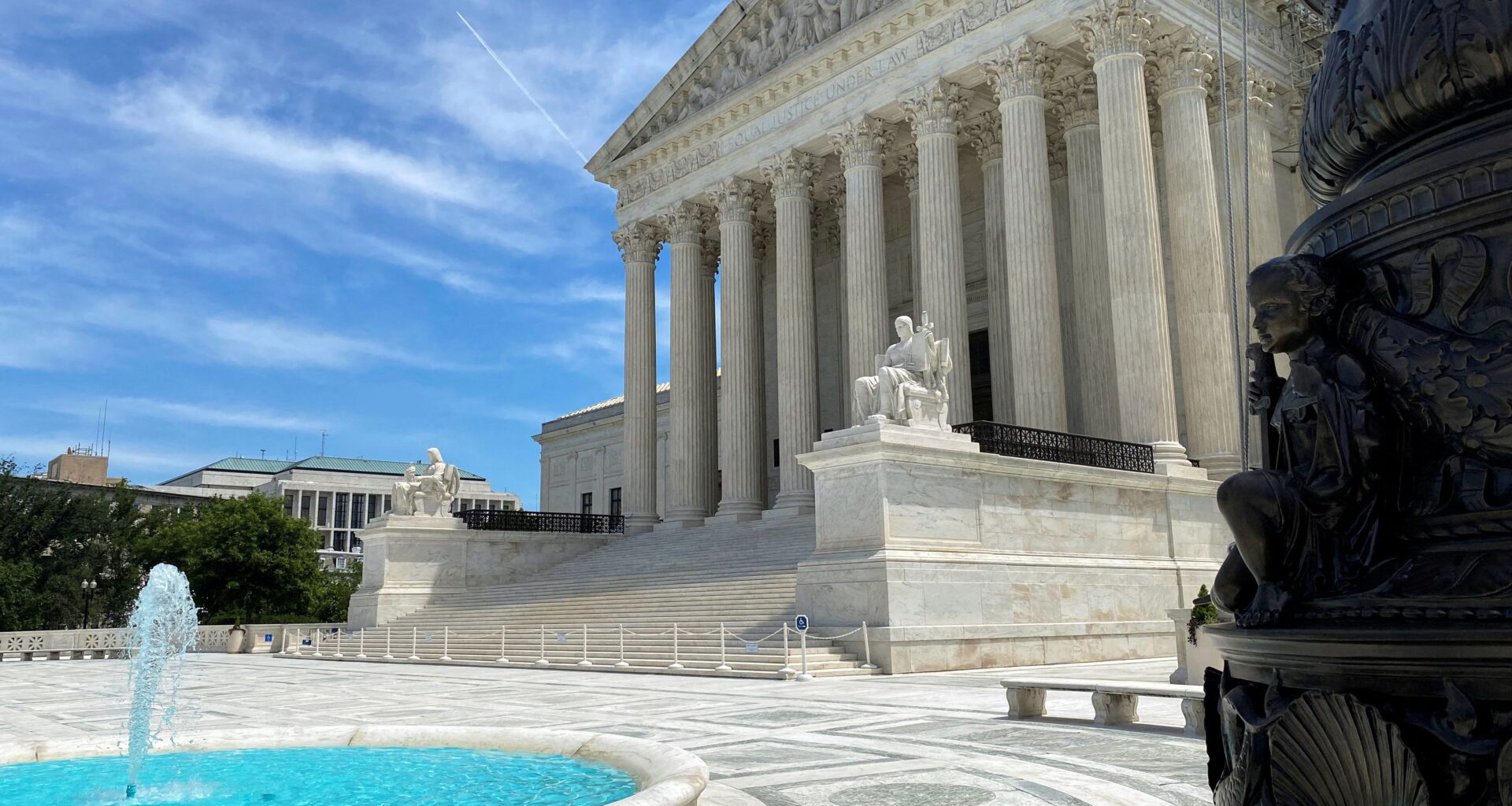 US Supreme Court bestätigt Stopp von Trumps Abschiebungen nach Kriegsgesetz