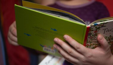 Mit der Aktion soll schon mit dem Schulstart die Freude am Lesen geweckt werden. (Symbolbild) Foto: Fernando Gutierrez-Juarez/dp