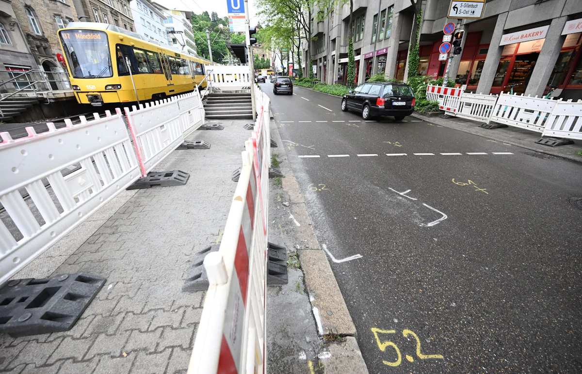 Verkehr - Tödlicher Unfall in Stuttgart: Hinweisportal online - Panorama