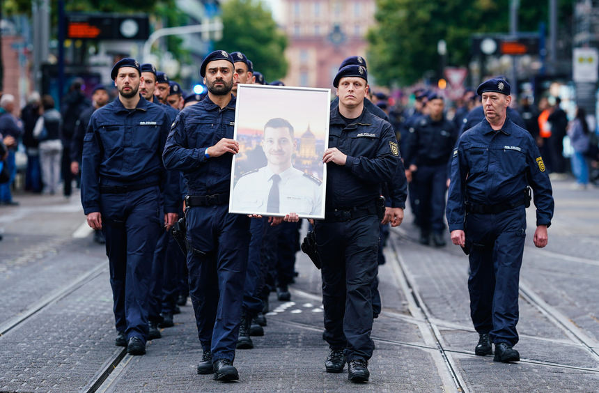 Liveticker: Gedenkveranstaltung Mannheimer Messerattentat