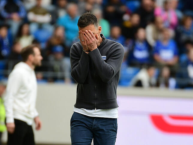 KSC vs Greuther Fürth  KSC-Coach Christian Eichner