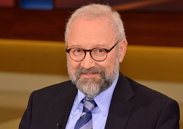 Der angesehene Politikwissenschaftler Herfried Münkler ist Festredner der Gedenkveranstaltung zum 8. Mai in Bielefeld. - © picture alliance / dpa