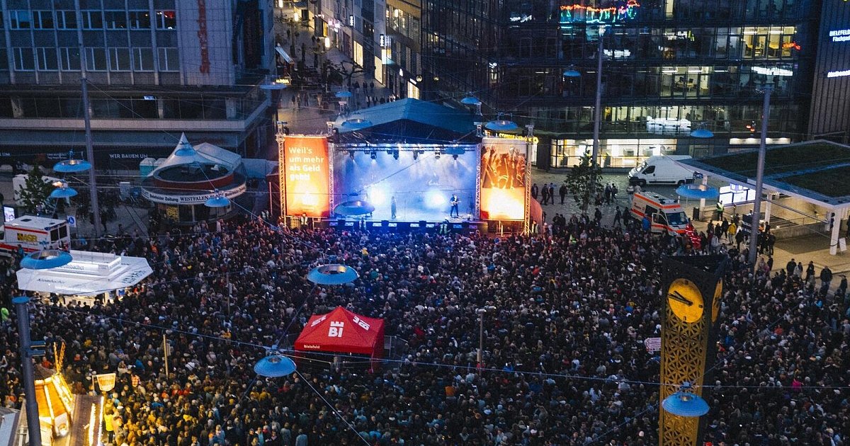 Gleich drei Leinwände in Bielefeld: Alle Infos zum Public Viewing beim Pokalfinale | Lokale Nachrichten aus Lippe