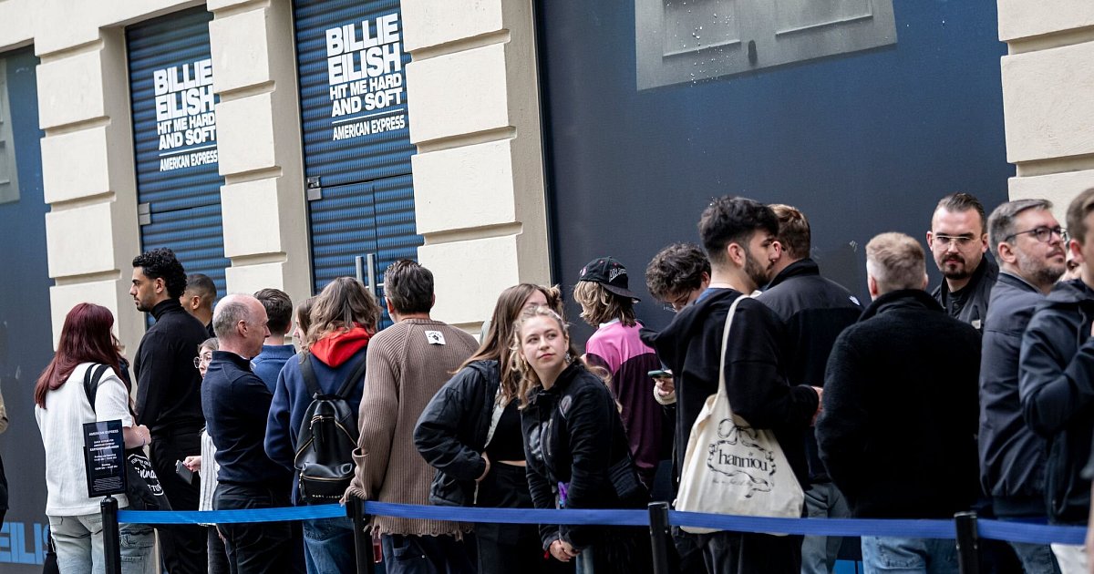 Billie Eilish umarmt Fans in Berlin: «Bester Fangirl-Moment» | Nachrichten aus aller Welt