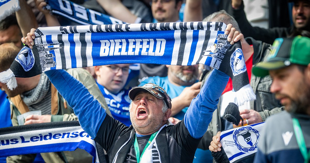 Es ist geschafft! Konkurrenten verhelfen Arminia Bielefeld vorzeitig zum Aufstieg in die 2. Liga
