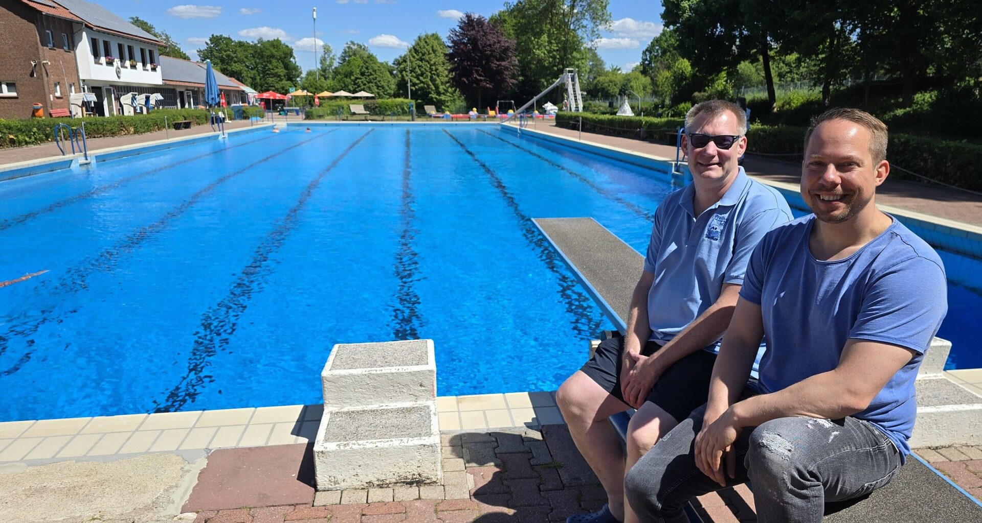 Personalkrise: Rettungsschwimmer retten Saisonstart im Freibad Werther | Haller Kreisblatt