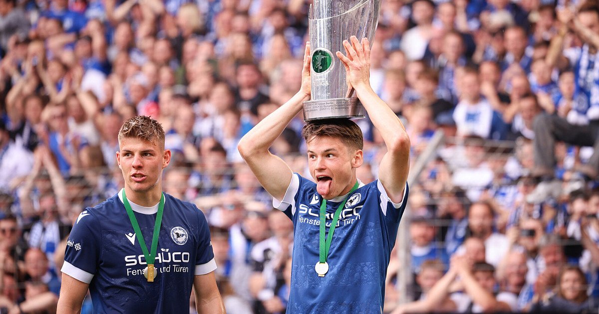 So emotional lief Arminia Bielefelds Meisterehrung | DSC Arminia Bielefeld