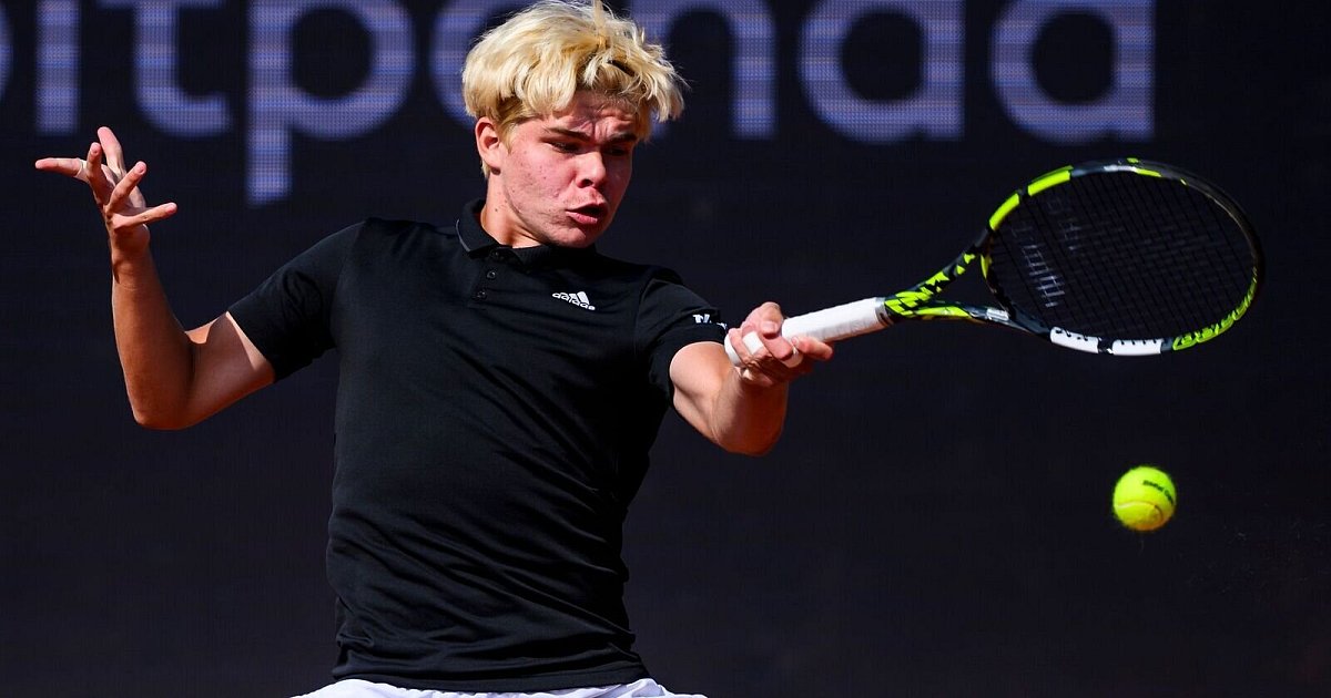 Tennis-Talent Dedura verliert in Hamburg gegen Darderi | Mehr Sport