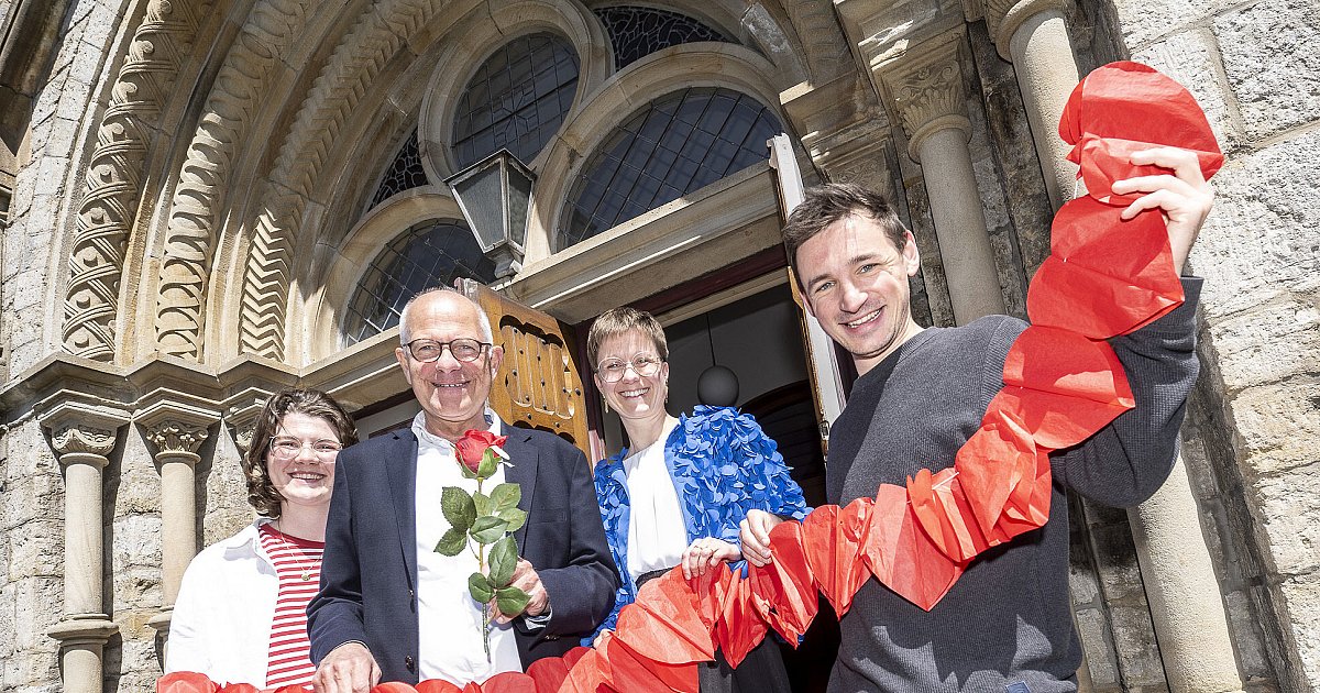 An Arminias Finaltag: Spontane Trauungen in Bielefelder Kirche