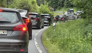 Stau zwischen Steinhagen und Bielefeld: Autofahrer benötigen Geduld | Haller Kreisblatt