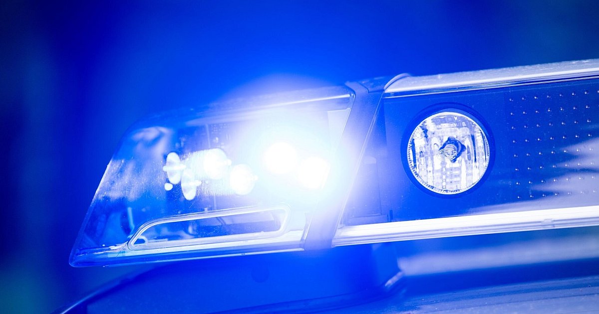 18-jähriger Autofahrer stirbt nach Kollision an Unfallstelle | NRW