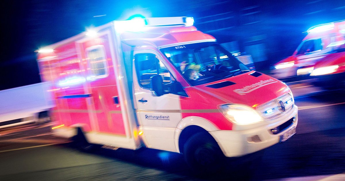 Gewaltausbruch: Unbekannter schlägt Bielefelder mit Flasche nieder