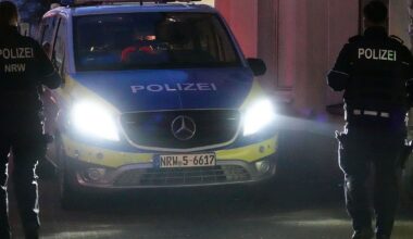 Mann verteidigt Freundin in Bielefeld und wird von Gruppe zusammengeschlagen