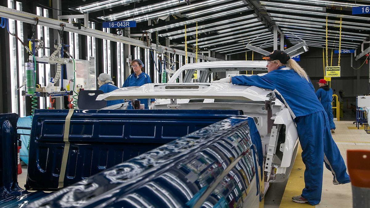 07:28 US-Autobauer will Export nach China einstellen - N-TV