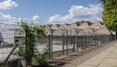 Berlin: Statt Autoteilen werden hier bald Waffen hergestellt | Regional