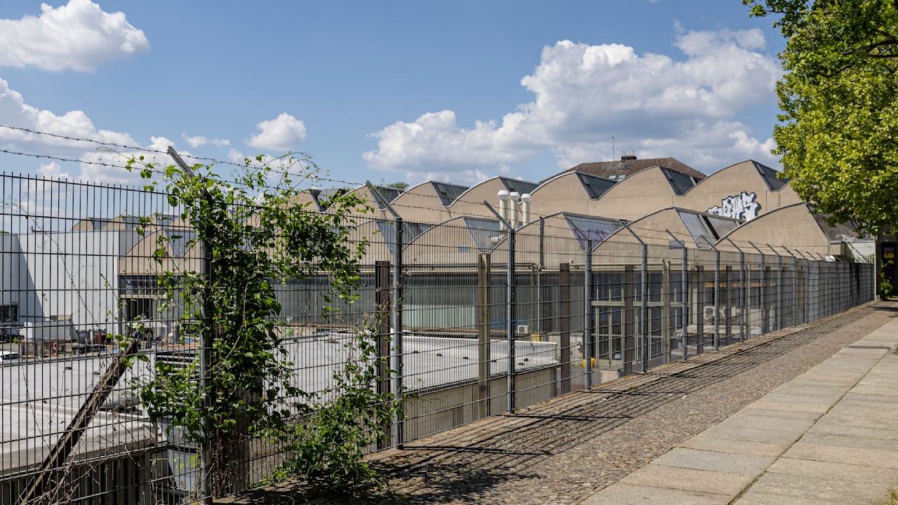 Berlin: Statt Autoteilen werden hier bald Waffen hergestellt | Regional