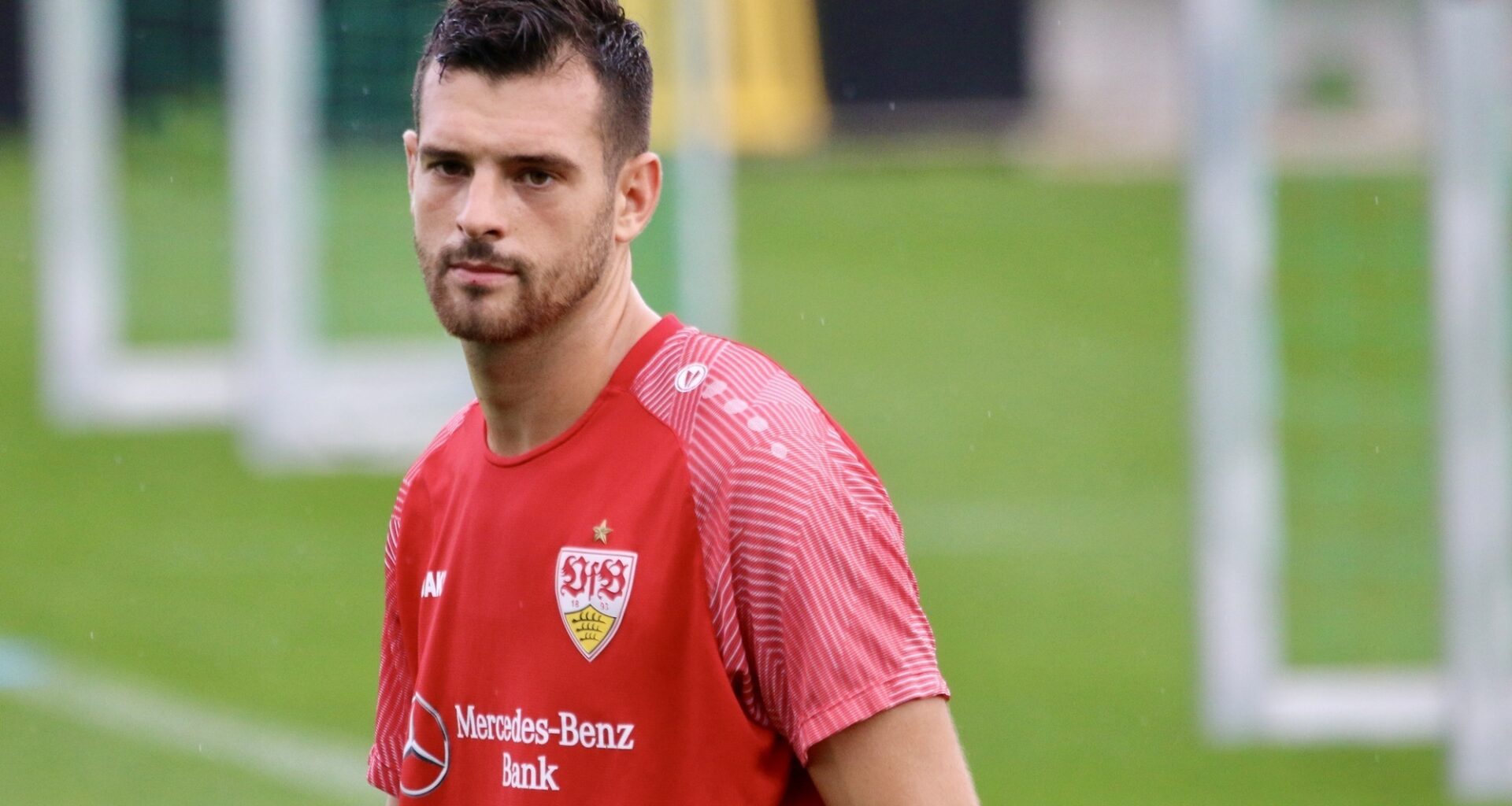 Transfer-News zum VfB Stuttgart: Stürmer Luca Pfeiffer vor endgültigem Abschied - News über den VfB Stuttgart