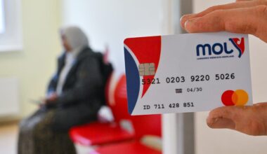 Immer mehr Flüchtlinge reisen nach Einführung der Bezahlkarte ab - BILD