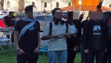 München: Staatsanwalt ermittelt wegen Hamas-Geste vor Uni | Regional