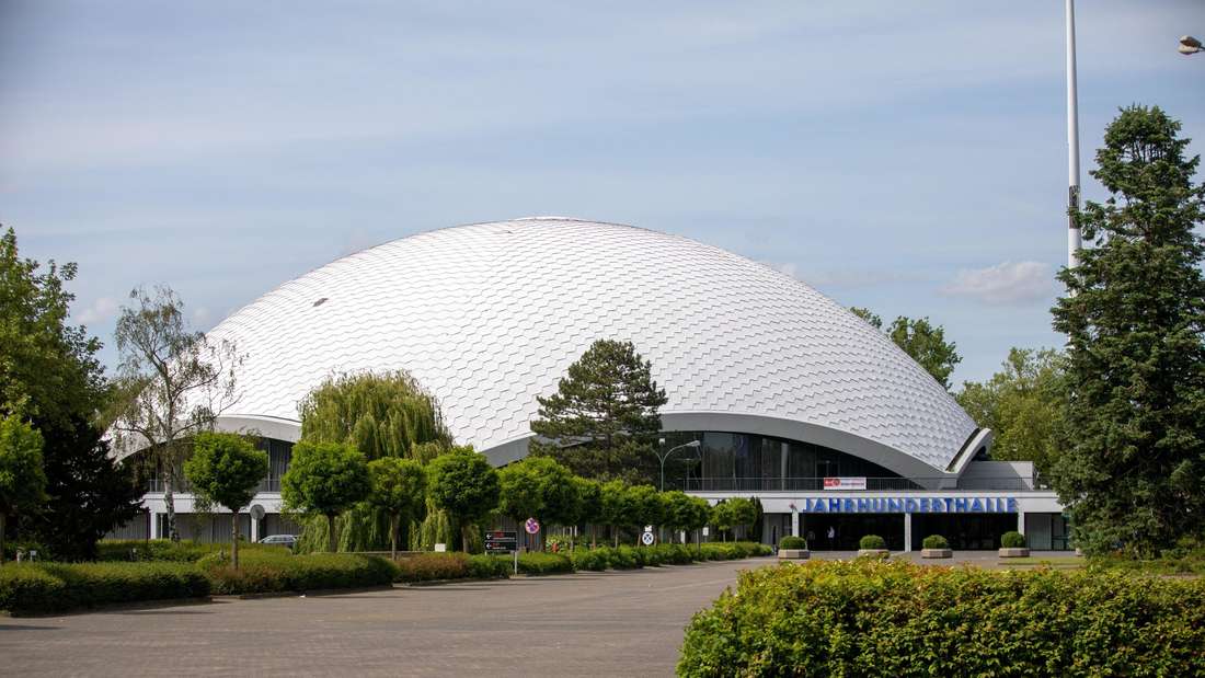 Das Bild zeigt die runde Kuppe der Jahrhunderthalle in Frankfurt.