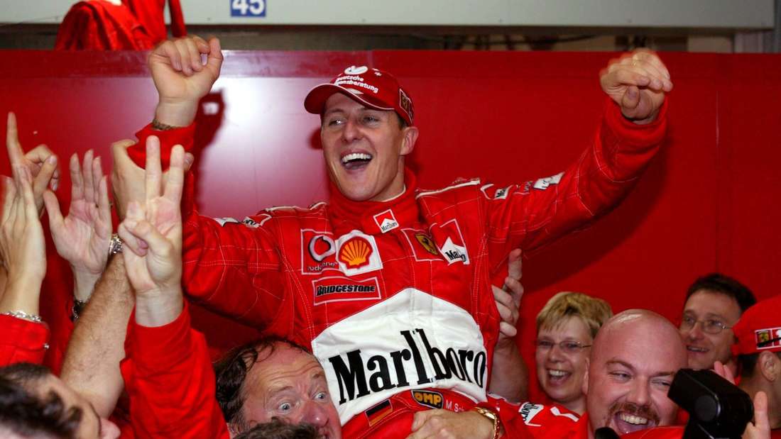 Michael Schumacher (Deutschland) dominierte als Deutscher die Formel 1 mit sieben WM-Titeln und 91 Siegen. Seine Ära bei Ferrari schrieb Motorsportgeschichte. Bis heute gilt er als Inbegriff von Präzision, Ehrgeiz und Speed.
Slug: goat-michael-schumacher