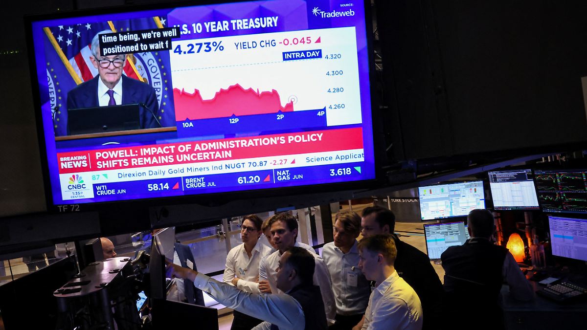 Alphabet kommen unter die Räder: US-Börsen legen nach Fed-Entscheid zu