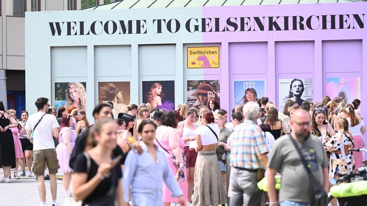 Gelsenkirchen wurde für die drei Konzerte von Taylor Swift in „Swiftkirchen“ umbenannt. Es gab viel Programm in der ganzen Stadt. 