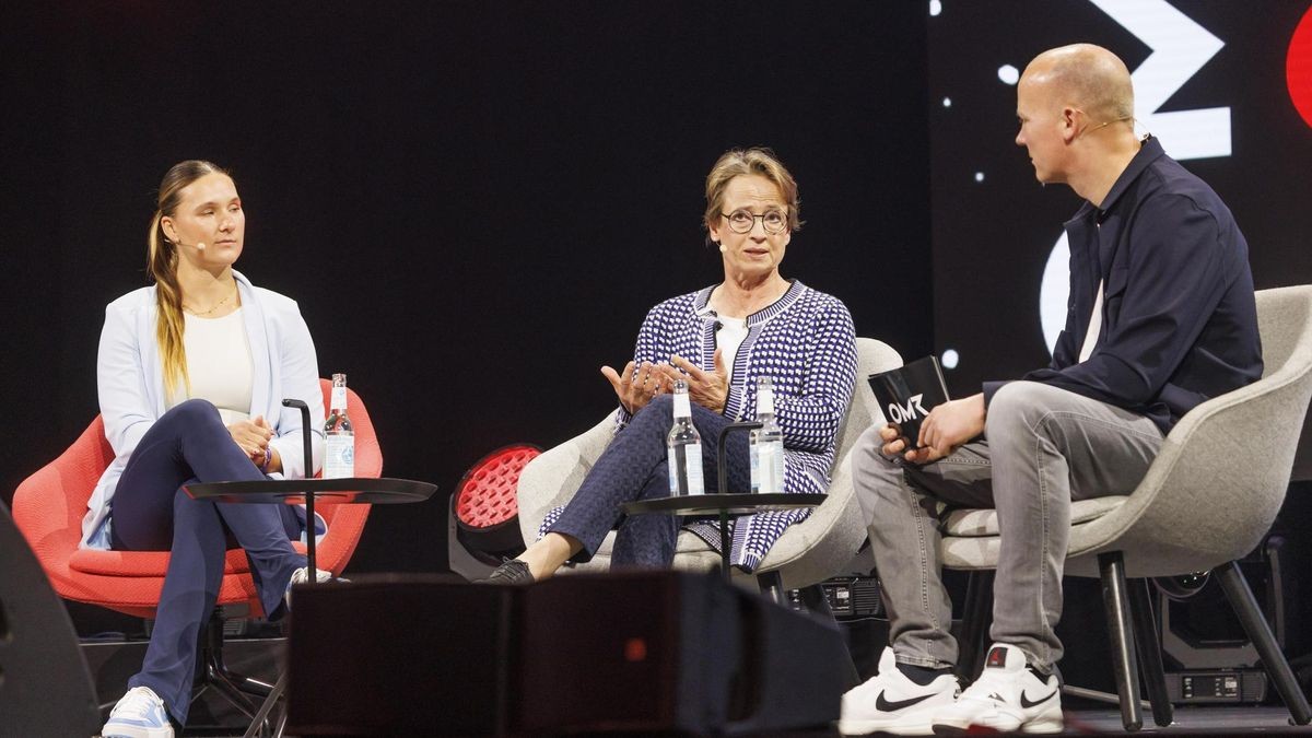 Wie sich Top-Sportlerinnen ihren Traum von Olympia finanzieren. Die Olympiasiegerinnen  Lisa Buckwitz und Isabell Werth im Gespräch mit Moderator Florian Rinke.